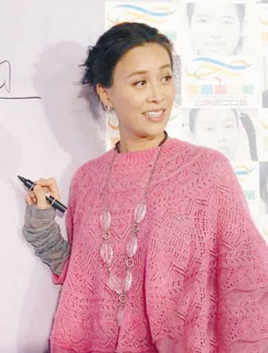 上海春晚進(jìn)入倒計時 那英可能復(fù)出唱“希望”