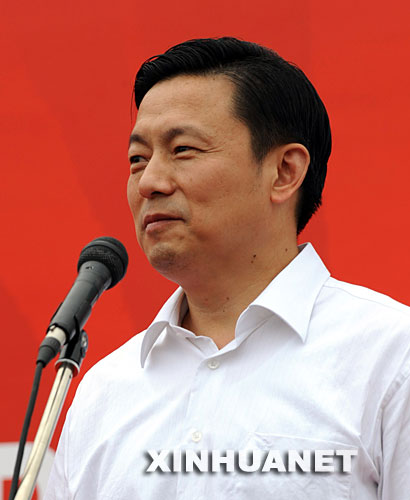 7月8日，北京奧運(yùn)會(huì)新聞發(fā)言人、國(guó)務(wù)院新聞辦公室一局局長(zhǎng)郭為民與媒體見面。郭為民將主要關(guān)注非賽事的熱點(diǎn)新聞。 新華社記者李文攝 