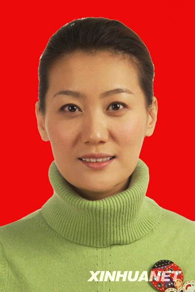 這是中國(guó)人民解放軍總政治部歌舞團(tuán)演員譚晶(女)。