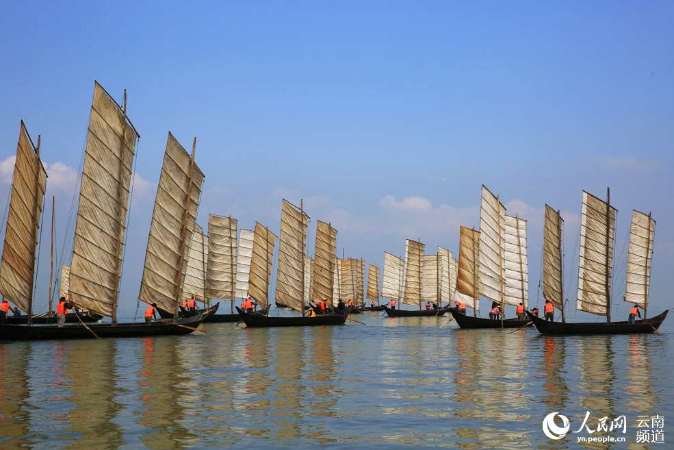 9月13日，“百舸入滇，千帆進(jìn)發(fā)”的景象重現(xiàn)云南昆明。攝影：李繼明