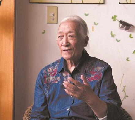 訪原迪慶藏族自治州州長李玉芳
