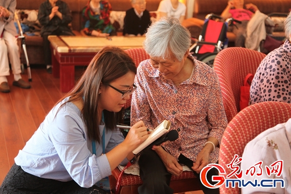 【新時代·幸福美麗新邊疆】讓幸福美麗常駐新時代——網(wǎng)媒記者沉浸體驗(yàn)新疆之“新”