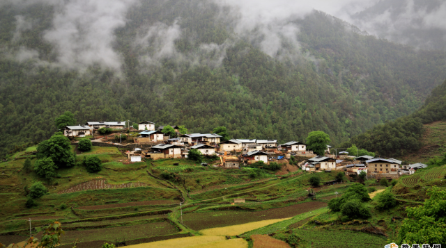 迪慶的鄉(xiāng)村美景 無需濾鏡