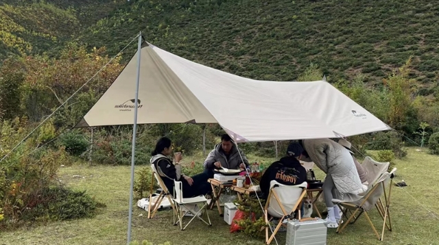 過(guò)年新景象 納帕海冬日露營(yíng)