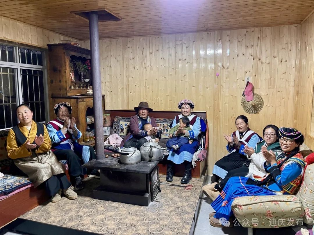 習(xí)近平主席新年賀詞在迪慶州干部群眾中引起強烈反響