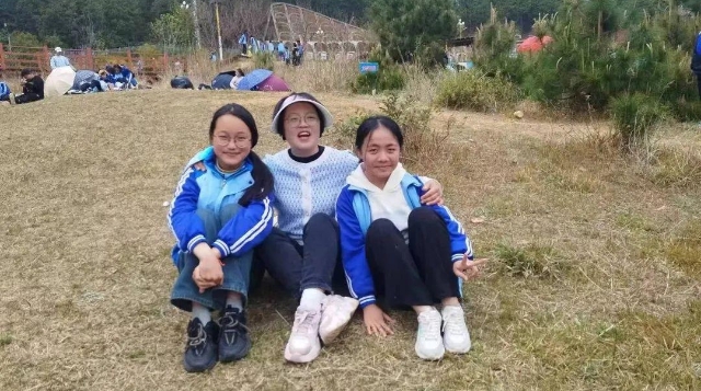 金馨，云南省三八紅旗手！