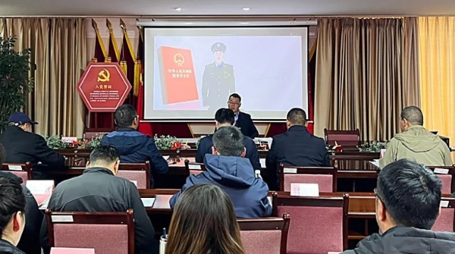 州委辦第8次干部職工大會(huì)：推動(dòng)全辦“作風(fēng)革命、效能革命”工作走深走實(shí)