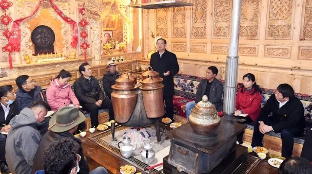 王以志帶頭踐行作風(fēng)革命效能革命 進(jìn)村入戶開(kāi)展政策宣講 了解社情民意 推動(dòng)重點(diǎn)工作落實(shí)